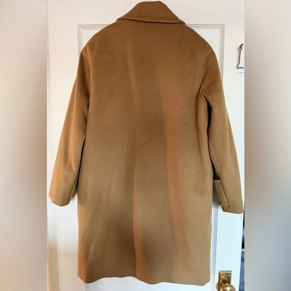 Herno Beige Wool Coat with Brooch - Picture 4 of 9